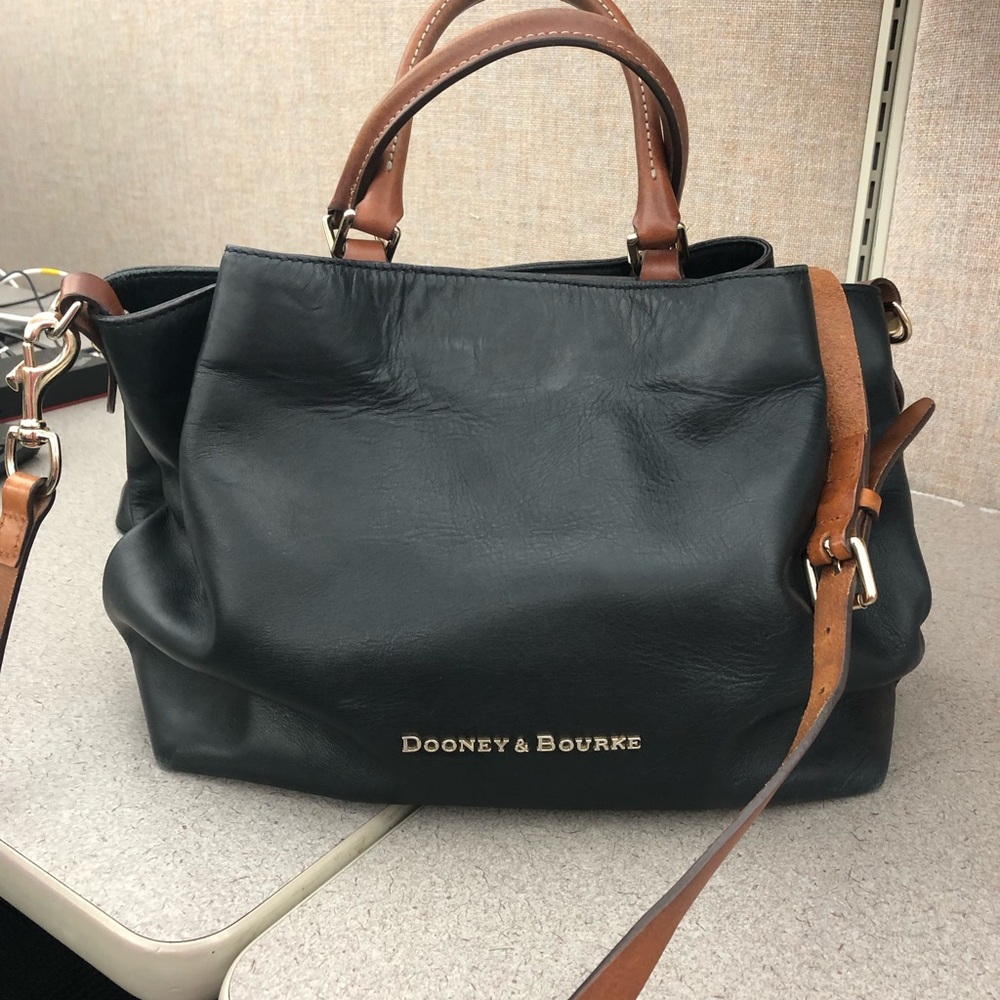 Dooney & Bourke Black Leather Barlow Bag Crossbody